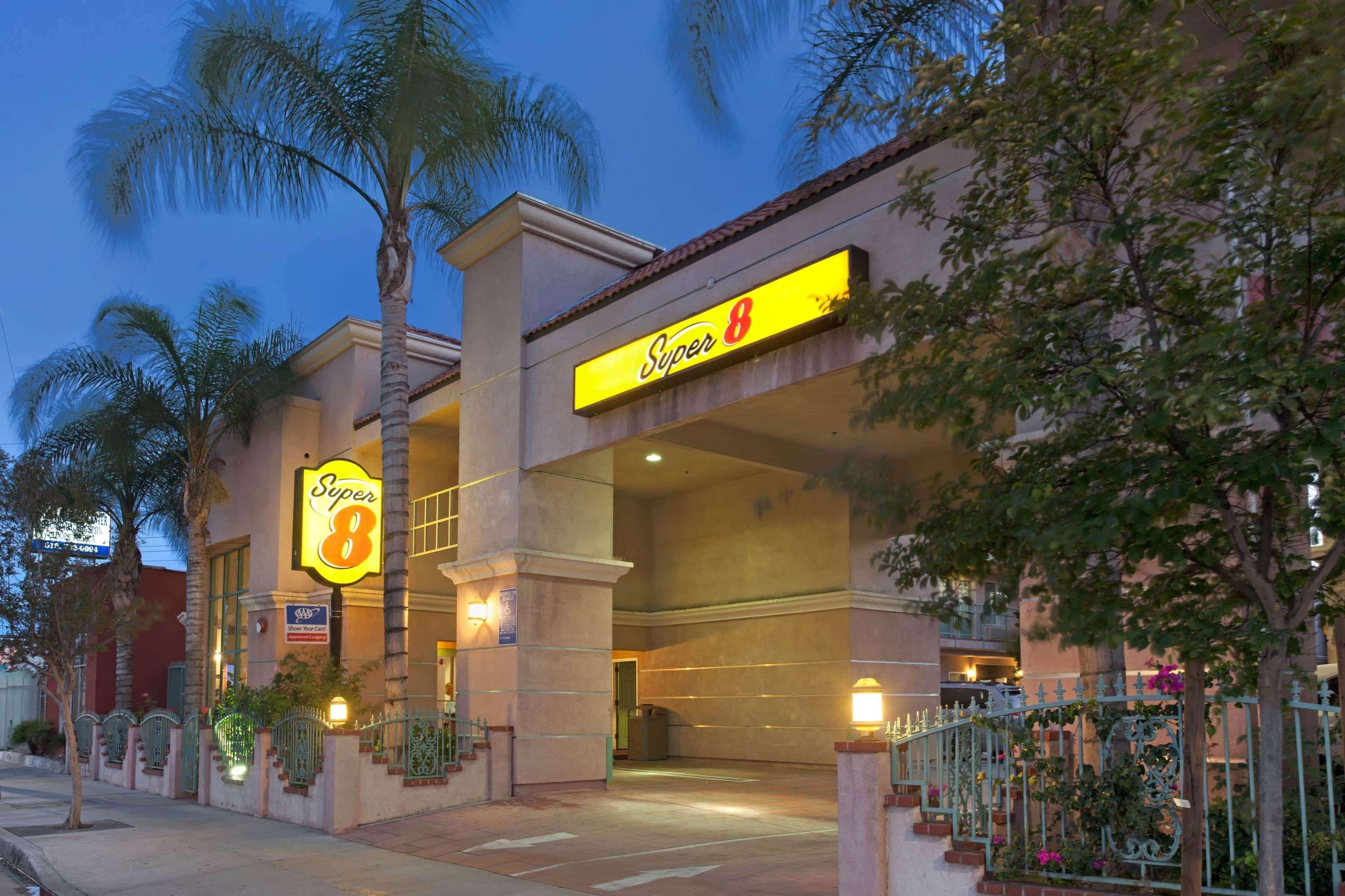 Super 8 By Wyndham North Hollywood 2* Los Angeles
